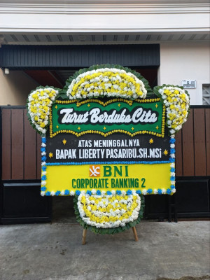 Papan Bunga Duka di Mentarang Hulu