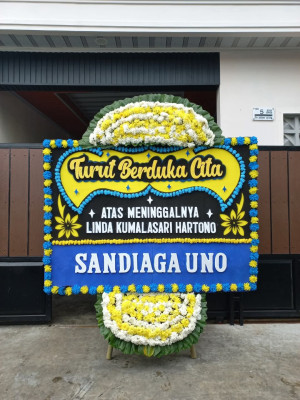 Papan Bunga Duka di Mentarang Hulu