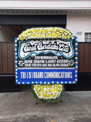 Papan Bunga Duka di Mentarang Hulu